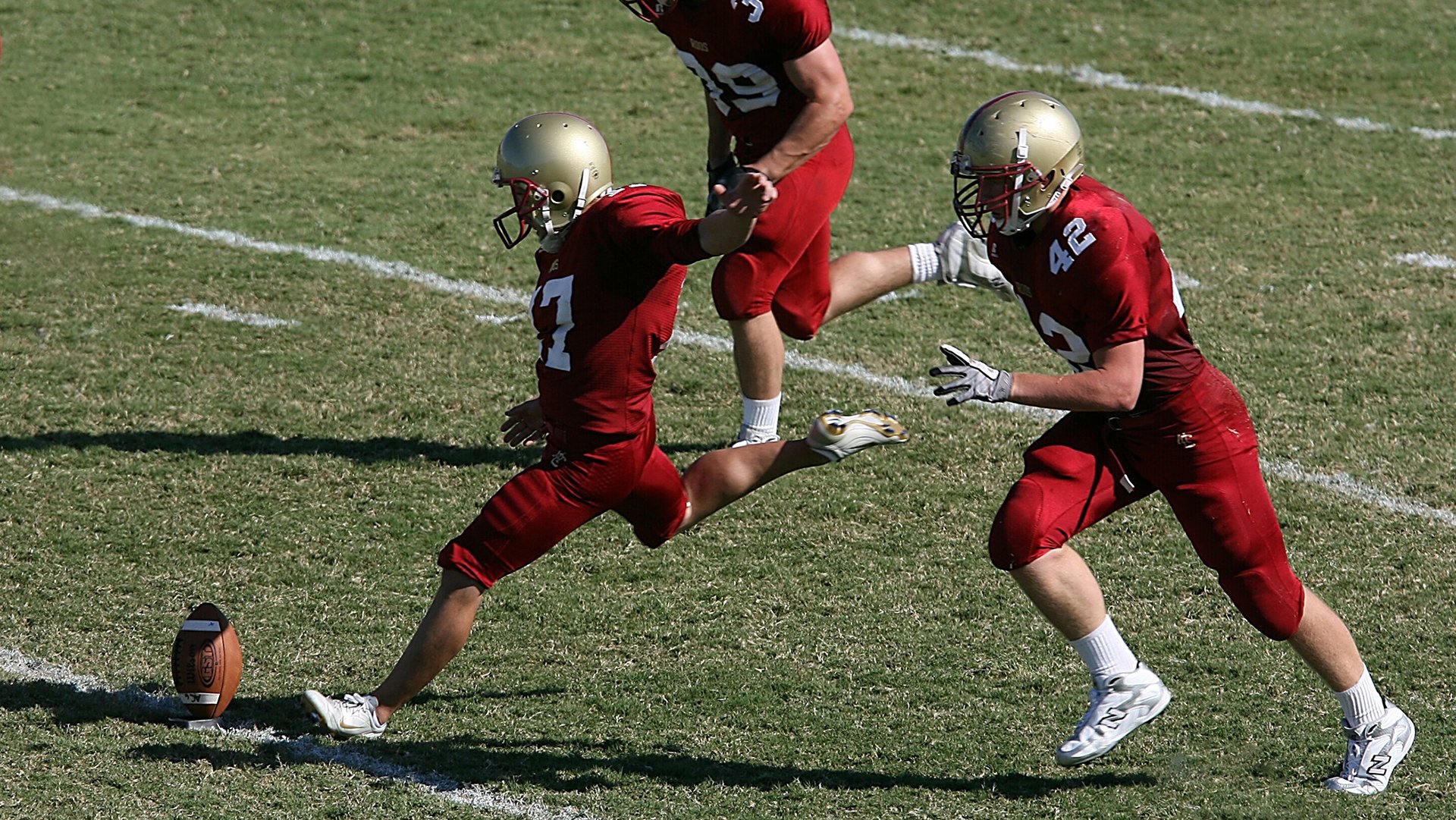 亚冠联赛激战正酣 中超球队展现强劲竞争力